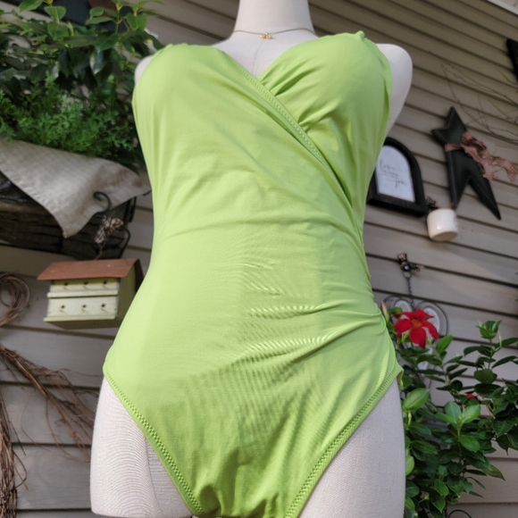 GOTTEX SILVER ♡ Gorgeous 1pc Lime Green Low V Front Cross Wrap Lined Swimsuit 12 - Picture 9 of 17